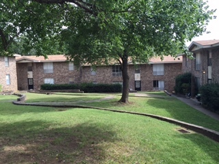 Fayetteville Apartment: 705 West Putman Street