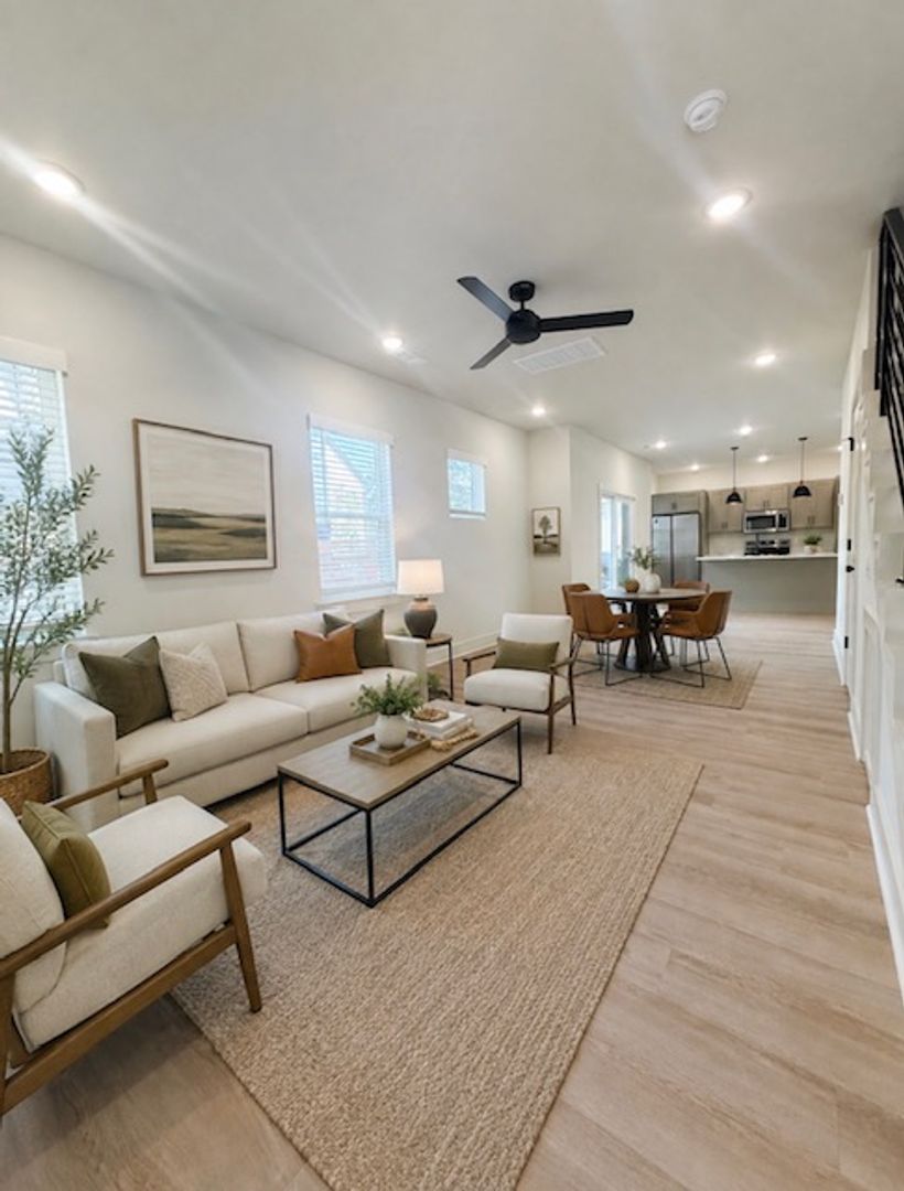 Midtown Landing 1 of 10