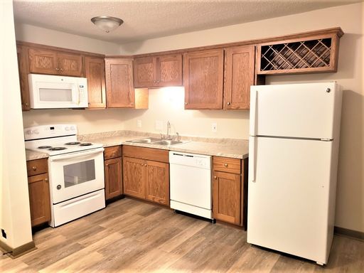 Great 2 bedroom 1.5 Bathroom!! – photo 1