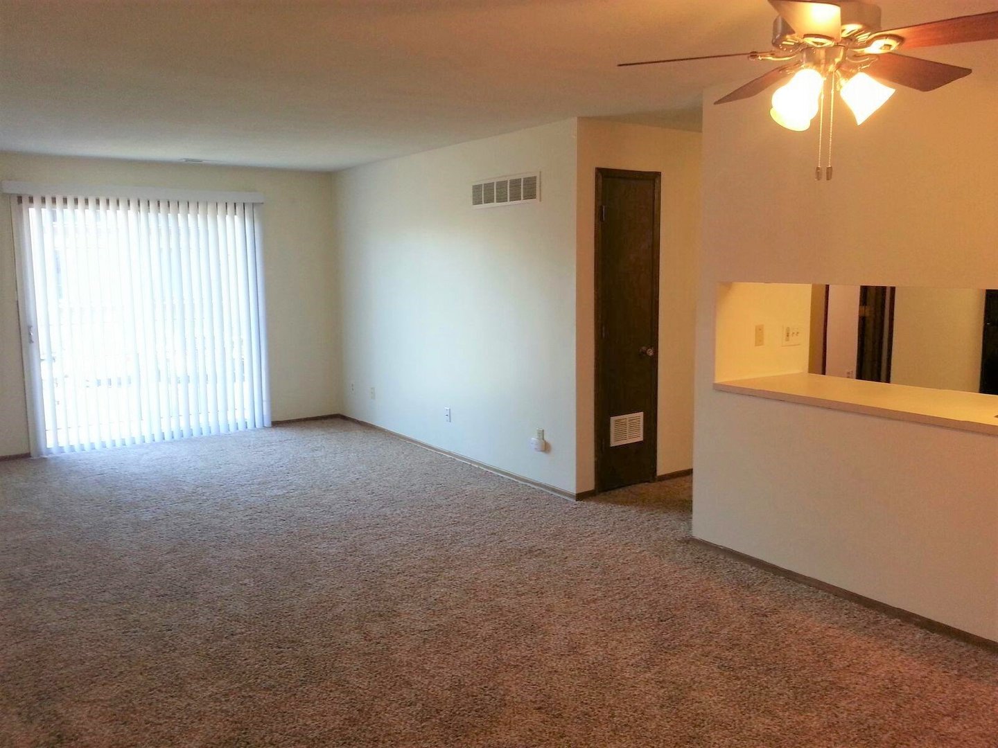 Ames Apartment: 4112-4400 Westbrook Drive