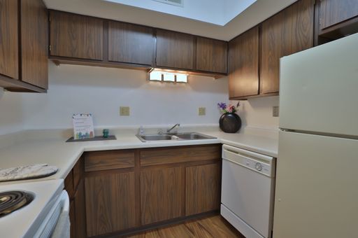 Spacious 2 bed 1.5 Bath – photo 1