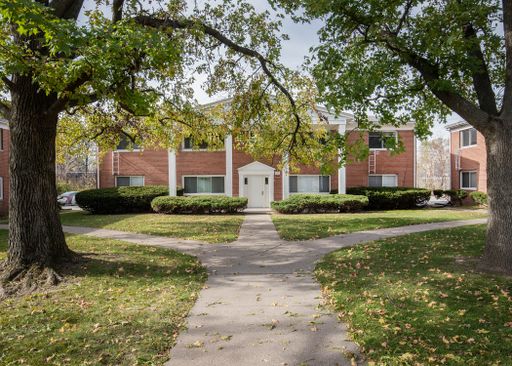 1 bed 1 bath! – photo 1