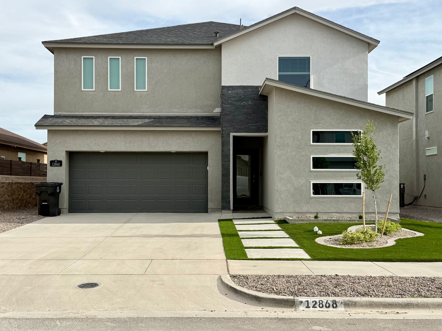 El Paso House: 12868 Star Gaze Ave