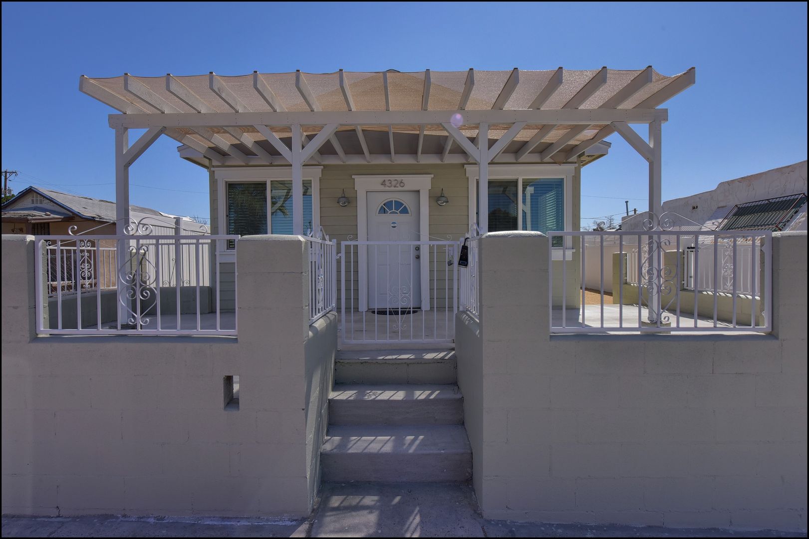 El Paso House: 4326 Manchester