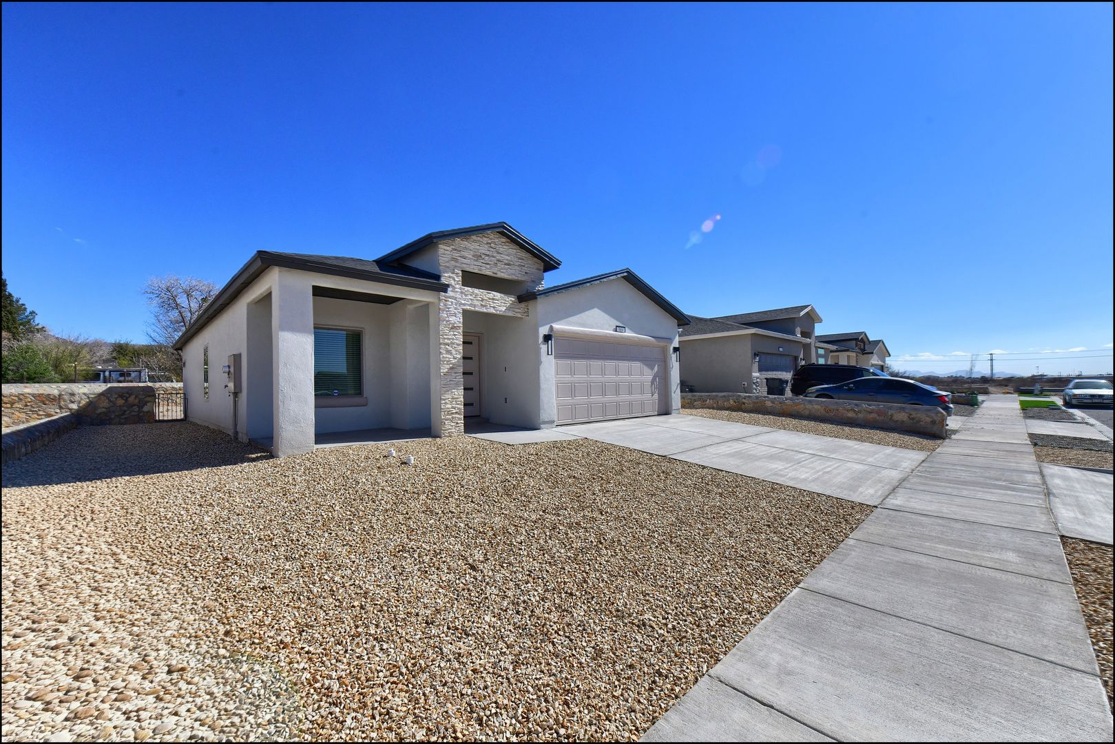 Vinton House: 7830 Estrella