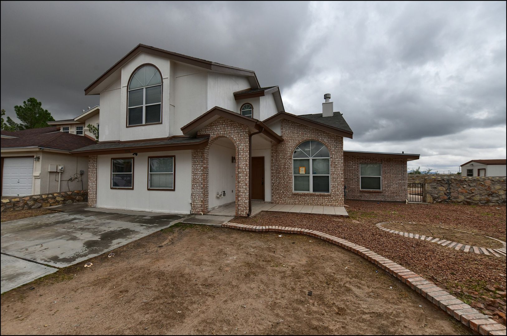 El Paso House: 7958 Starry Night