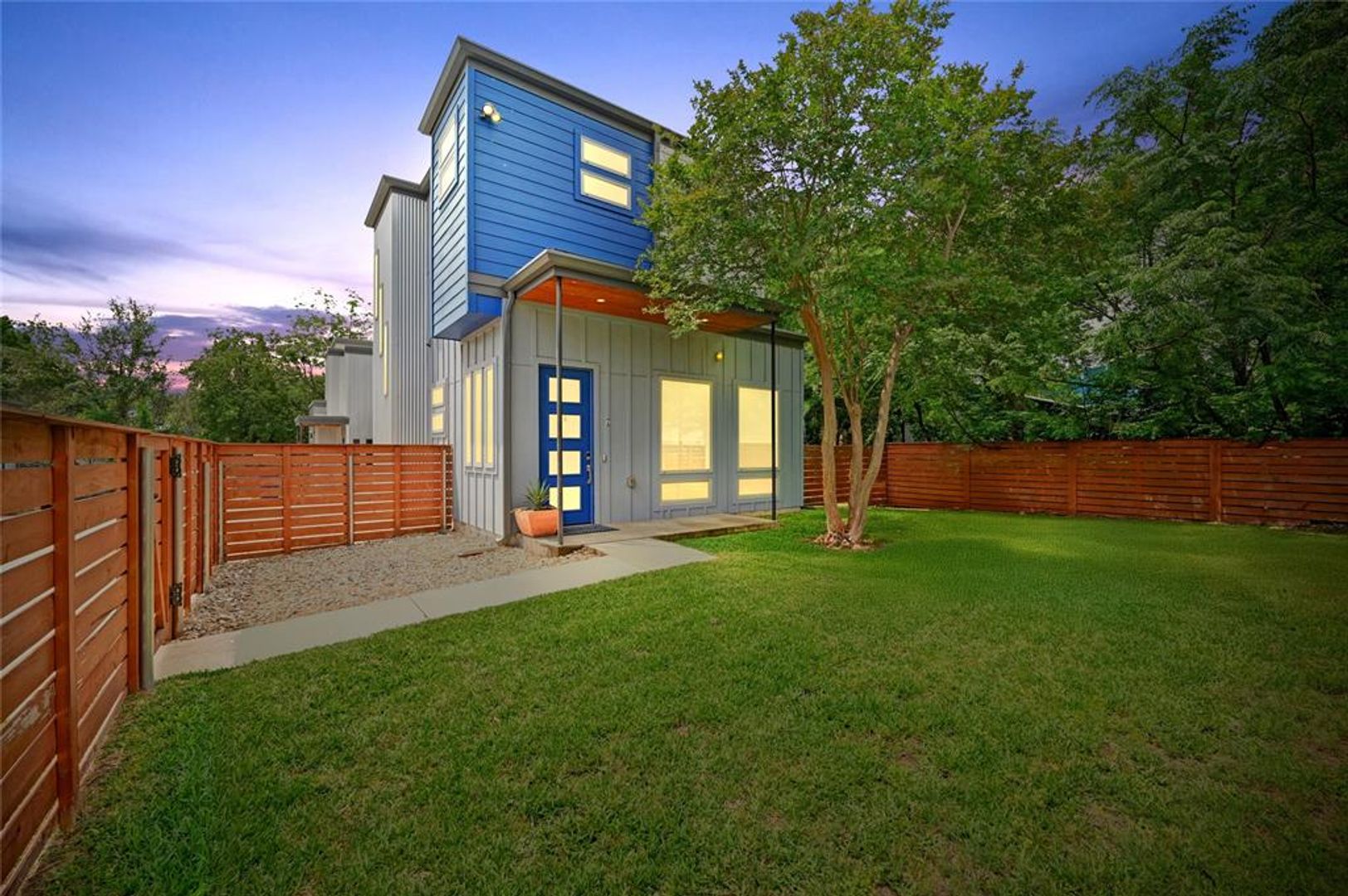 Austin Condo: 2305 E 16th St Unit A