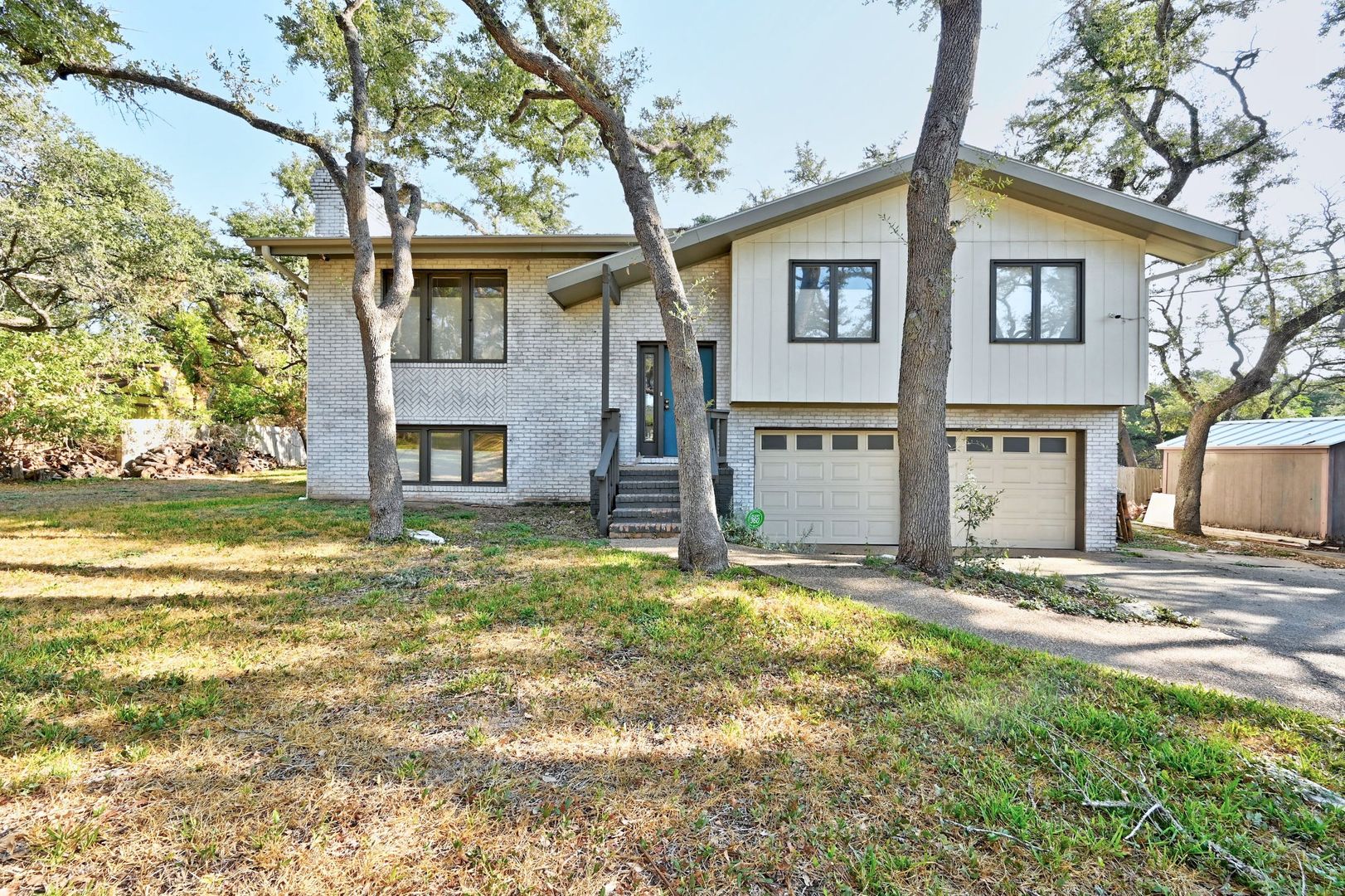 Austin House: 10102 Murmuring Creek Dr
