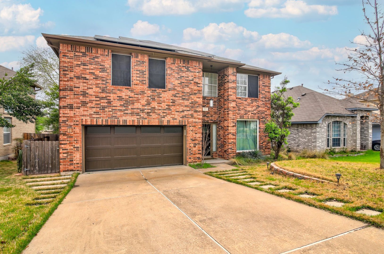 Round Rock House: 1713 Apache Trail