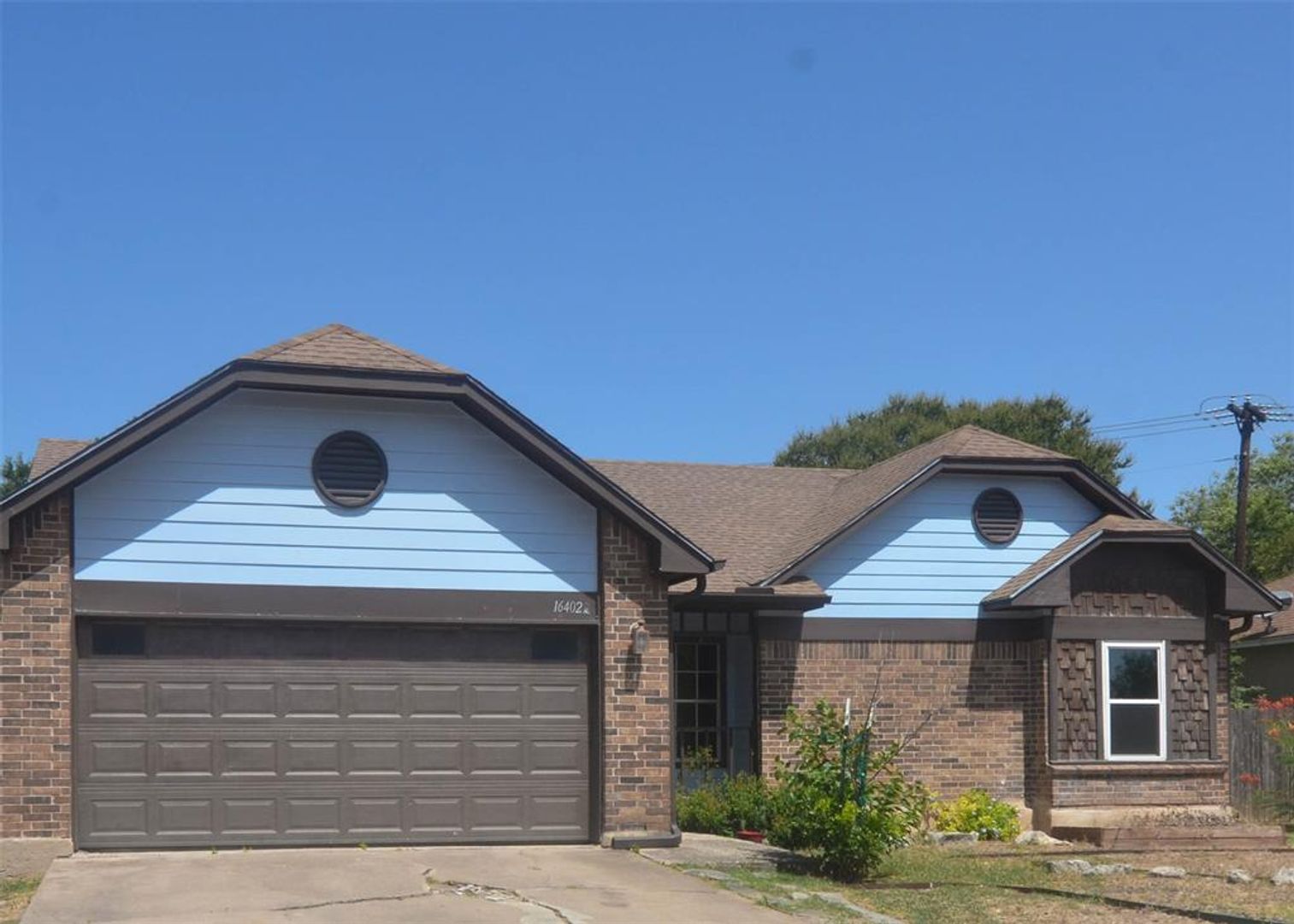 Pflugerville House: 16402 Malden Drive