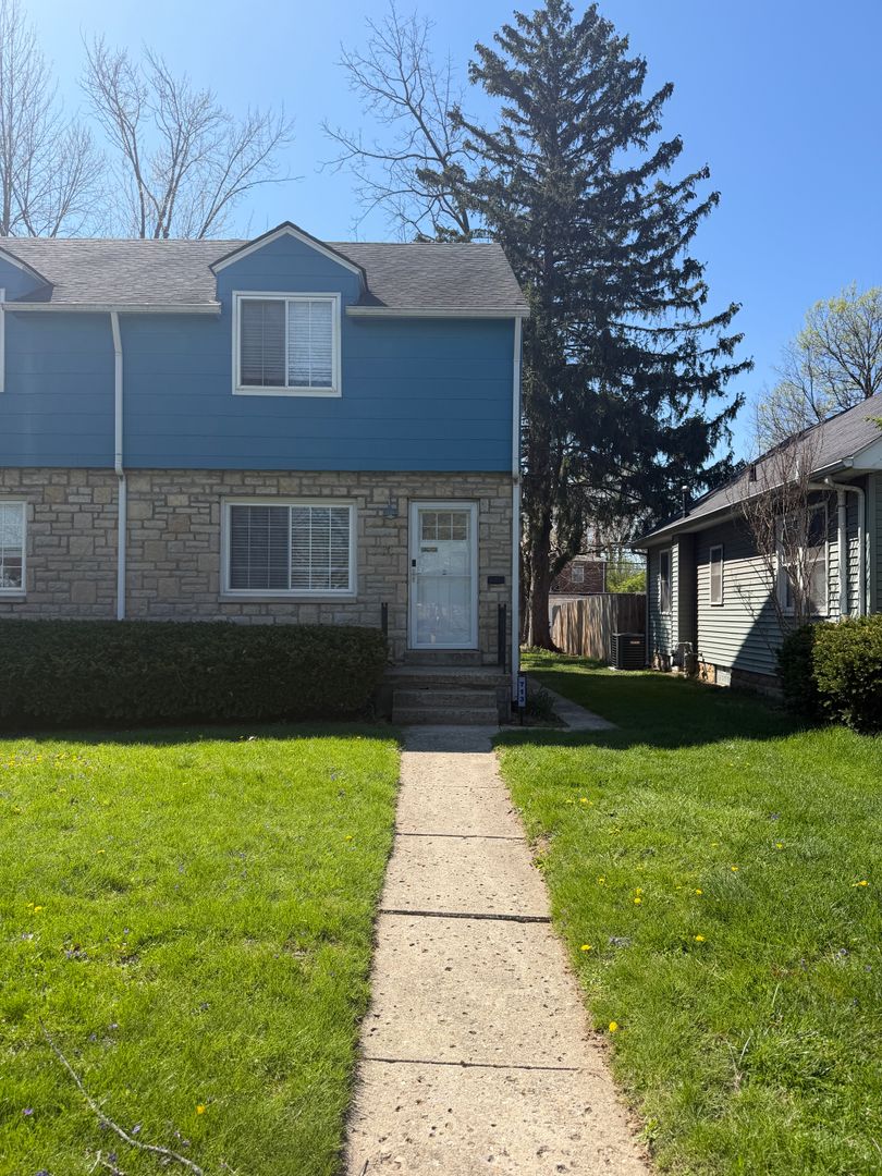 Columbus Apartment: 713 S Broadleigh Rd.