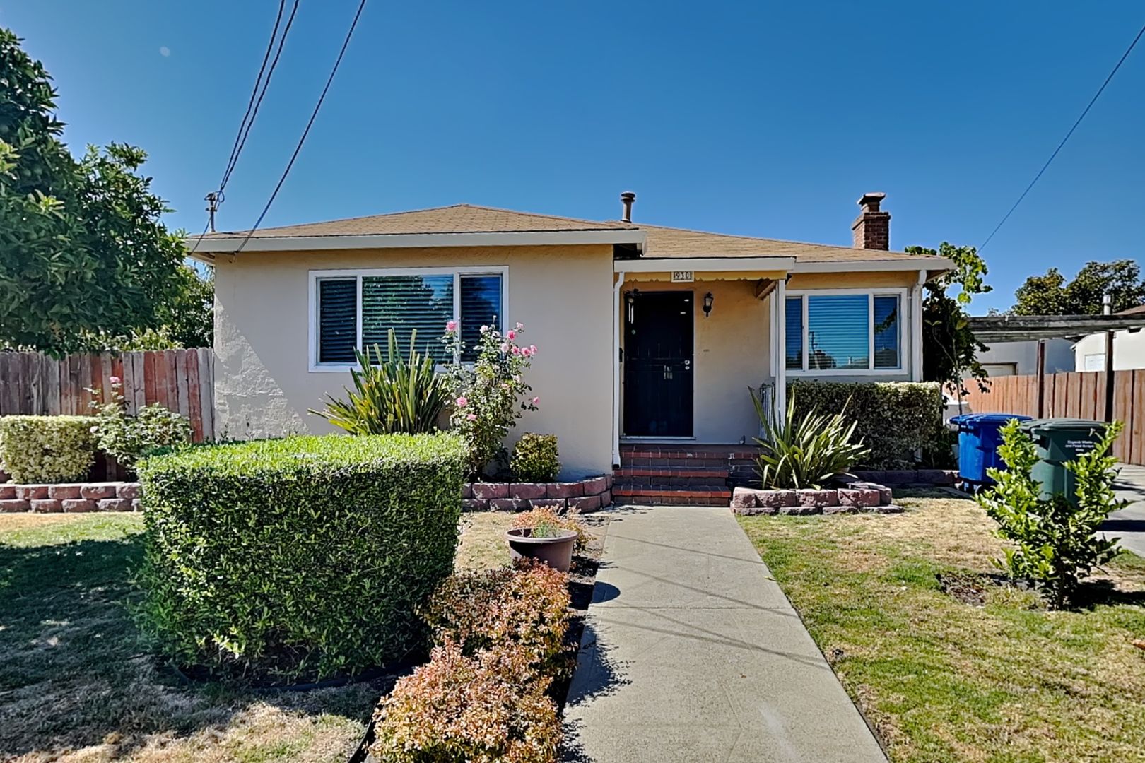 San Leandro Apartment: 930 Dolores Avenue