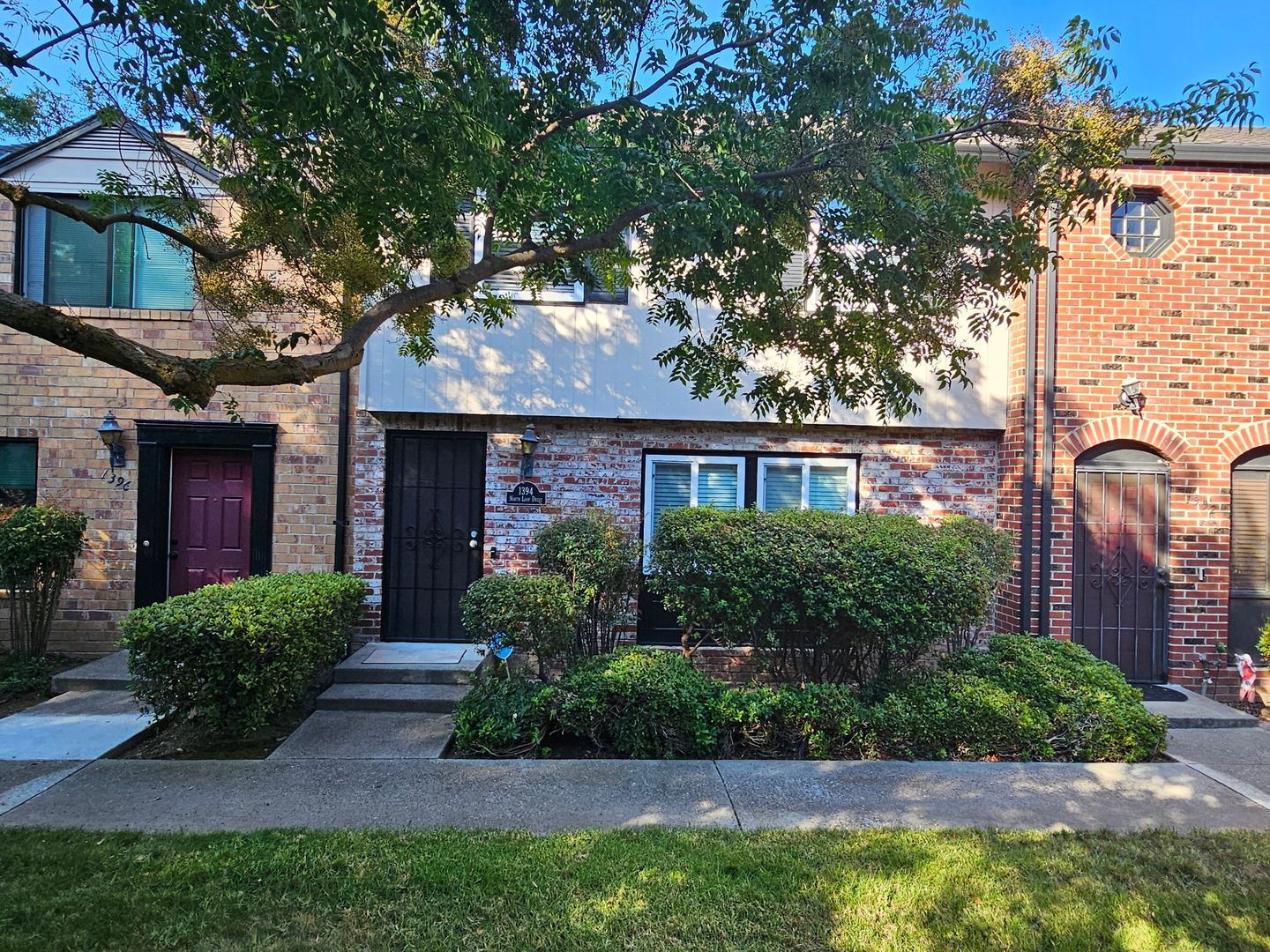 San Jose Townhome: 1394 North Loop Drive
