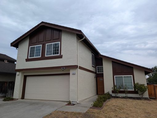 Sweetwater Ridge 4/2.5 Home Available Now