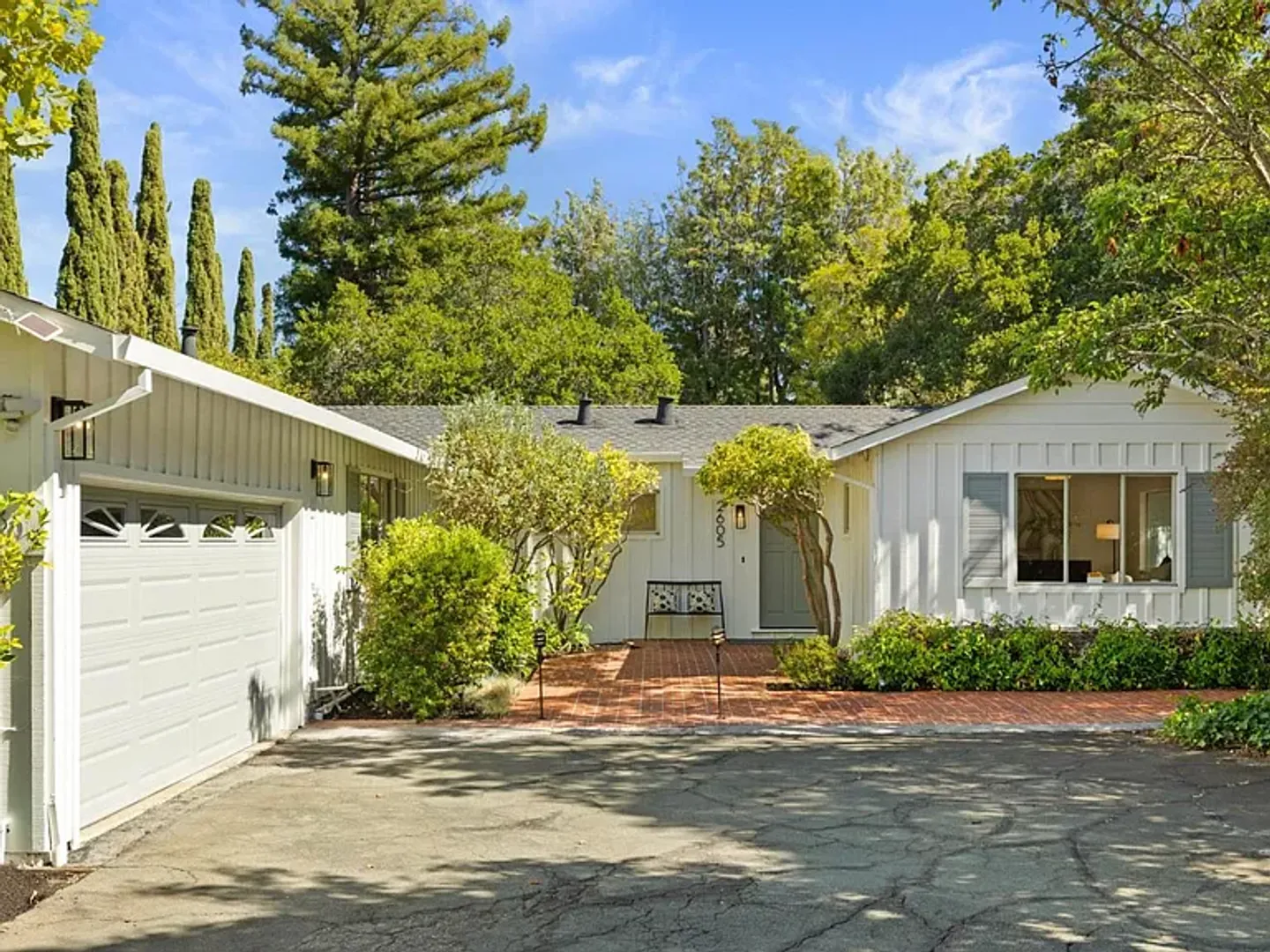 San Carlos House: 2605 Graceland Ave