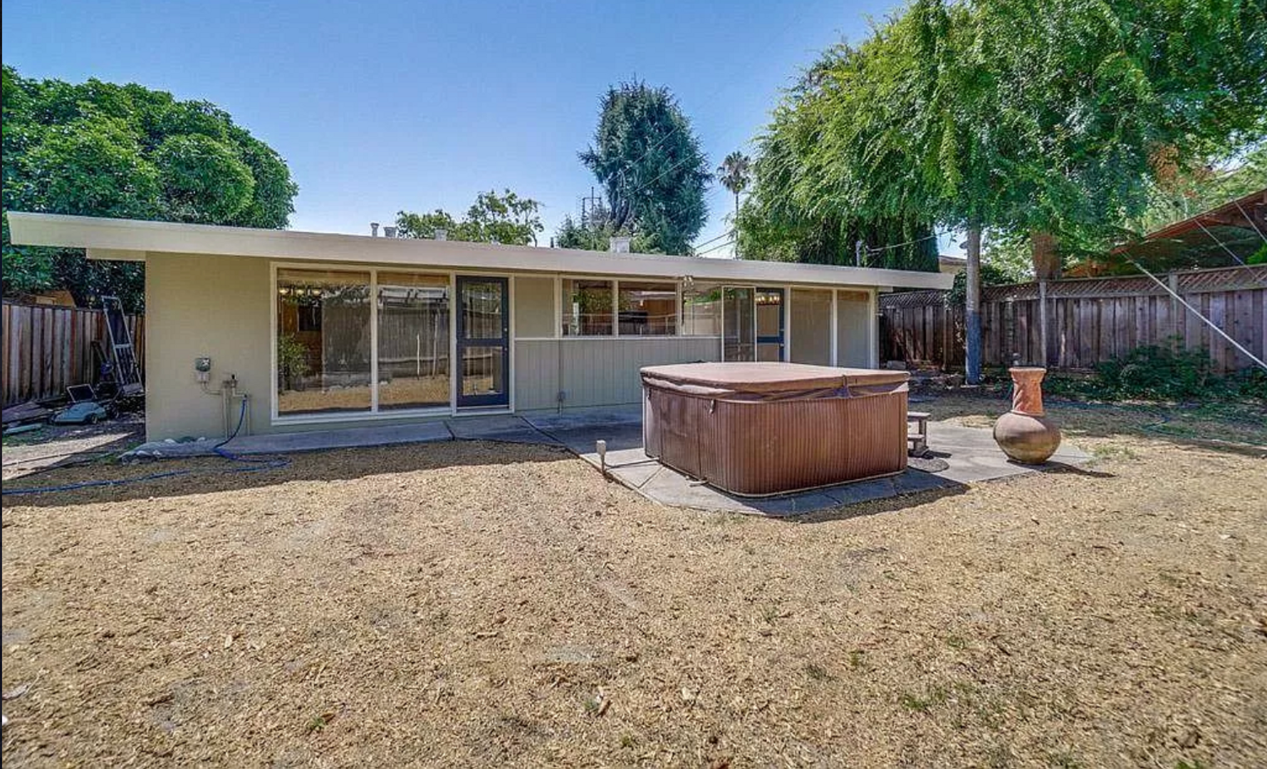 Palo Alto House: 1011 Moreno Avenue