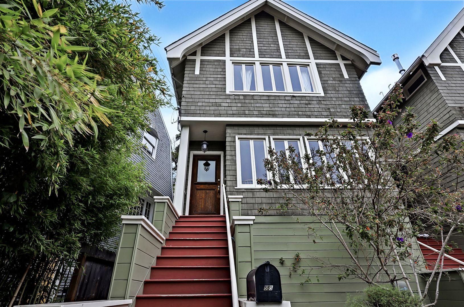 Oakland Townhome: 555 El Dorado Avenue