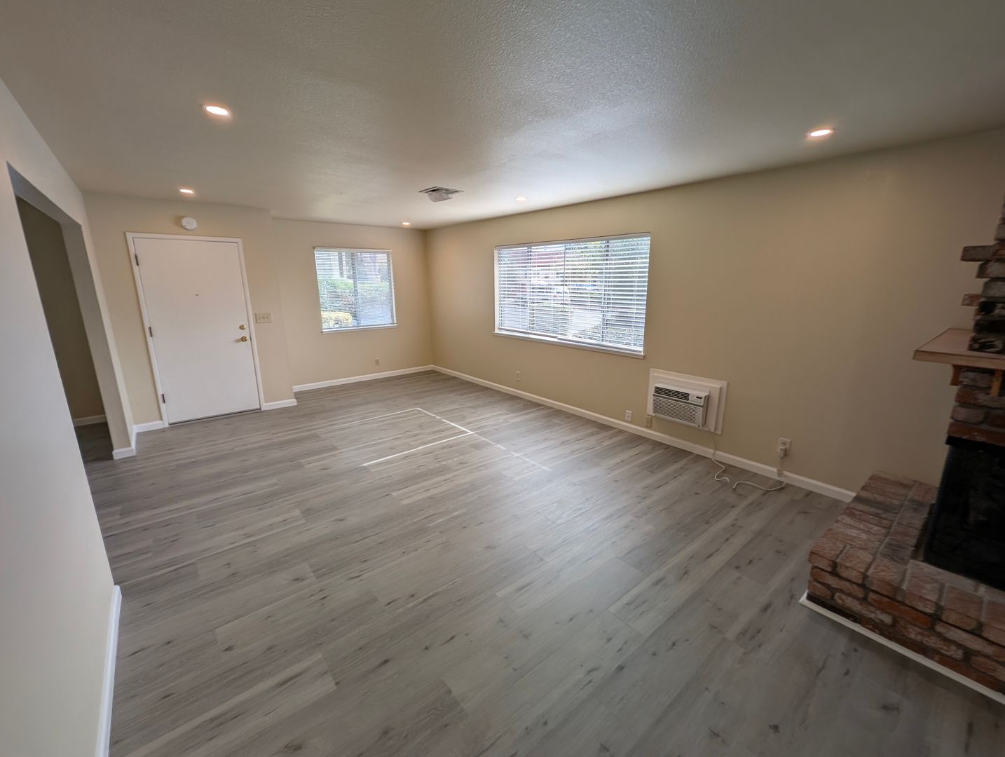 Concord Apartment: 4647 Rishell Court