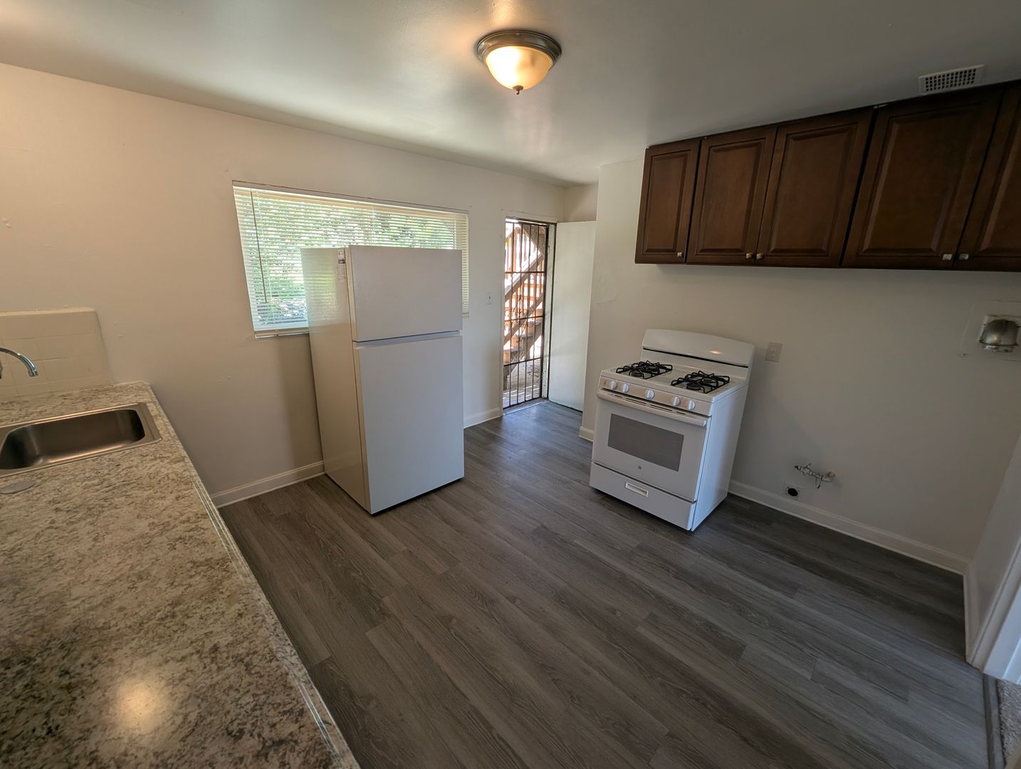 Oakland Apartment: 1745 21st Avenue