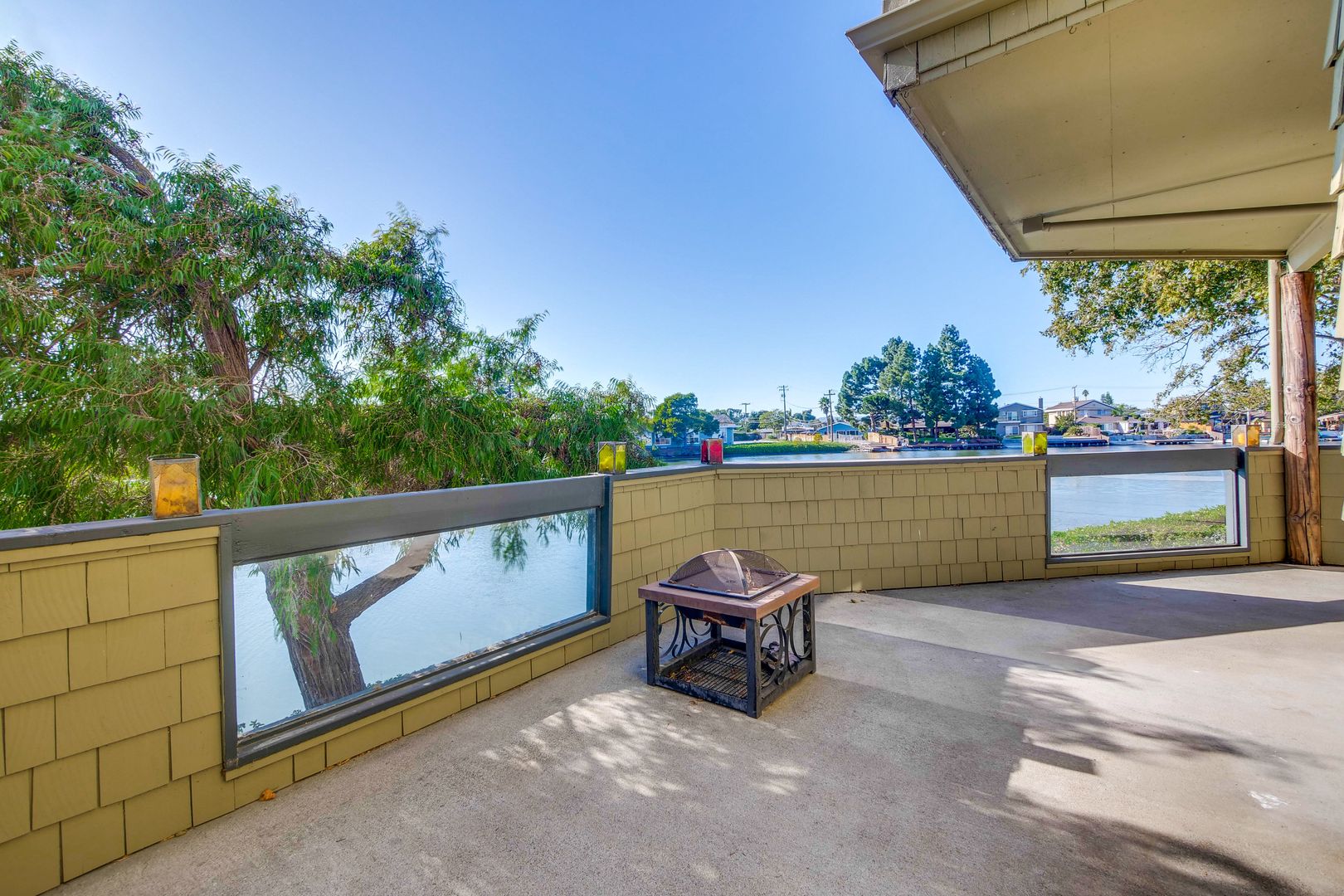 San Mateo Condo: 1108 Shoreline Dr