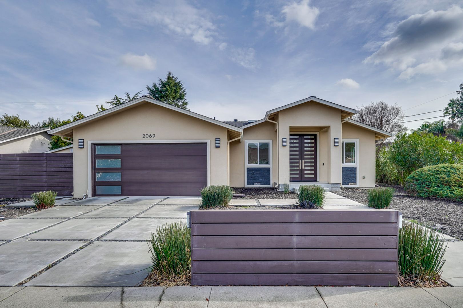 Santa Clara House: 2069 Fordham Drive