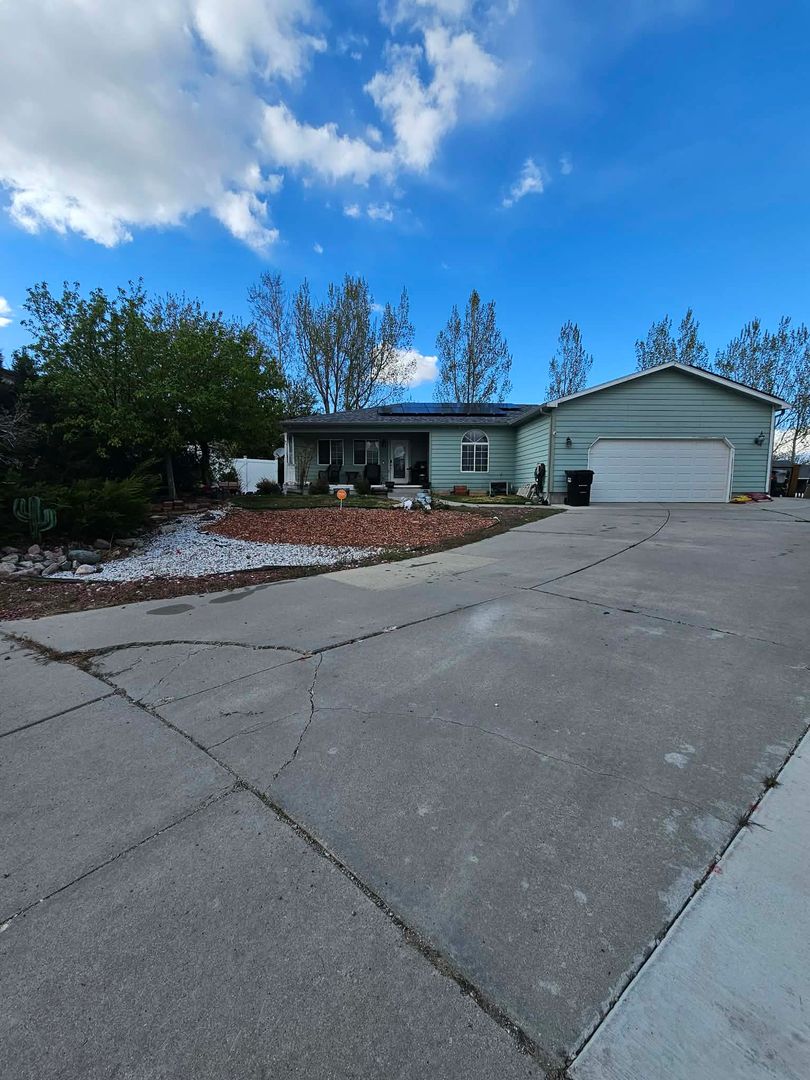 Casper House: 1911 South Melrose