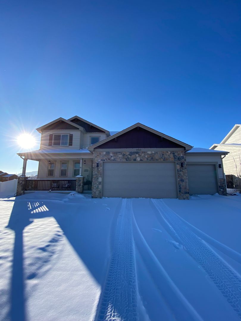 Casper House: 1363 Donegal