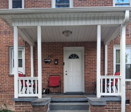 Comfortable & Updated Living – 1-Bedroom with Gas & Water Included! – photo 1