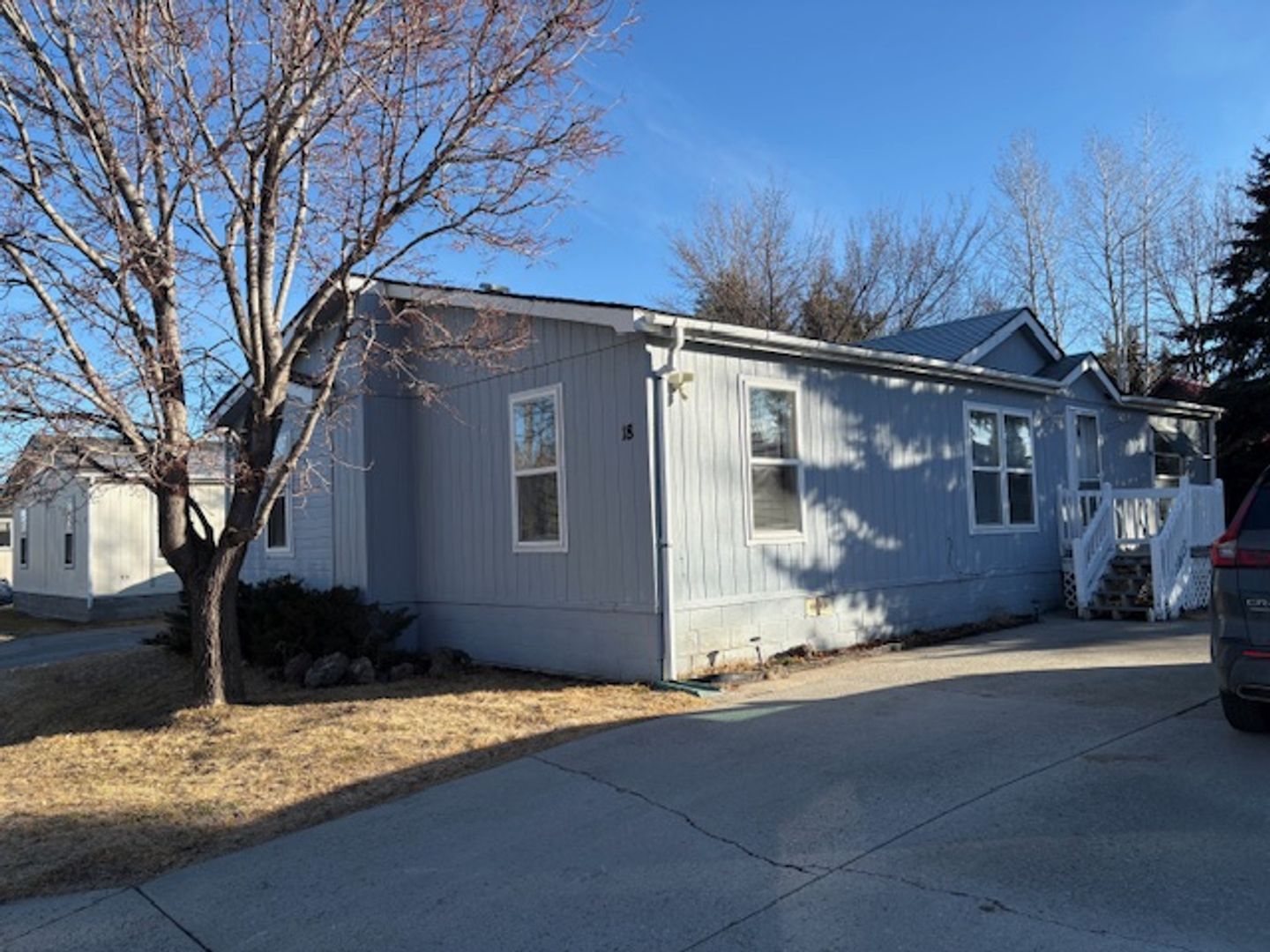 Bozeman House: 18 Sunlight