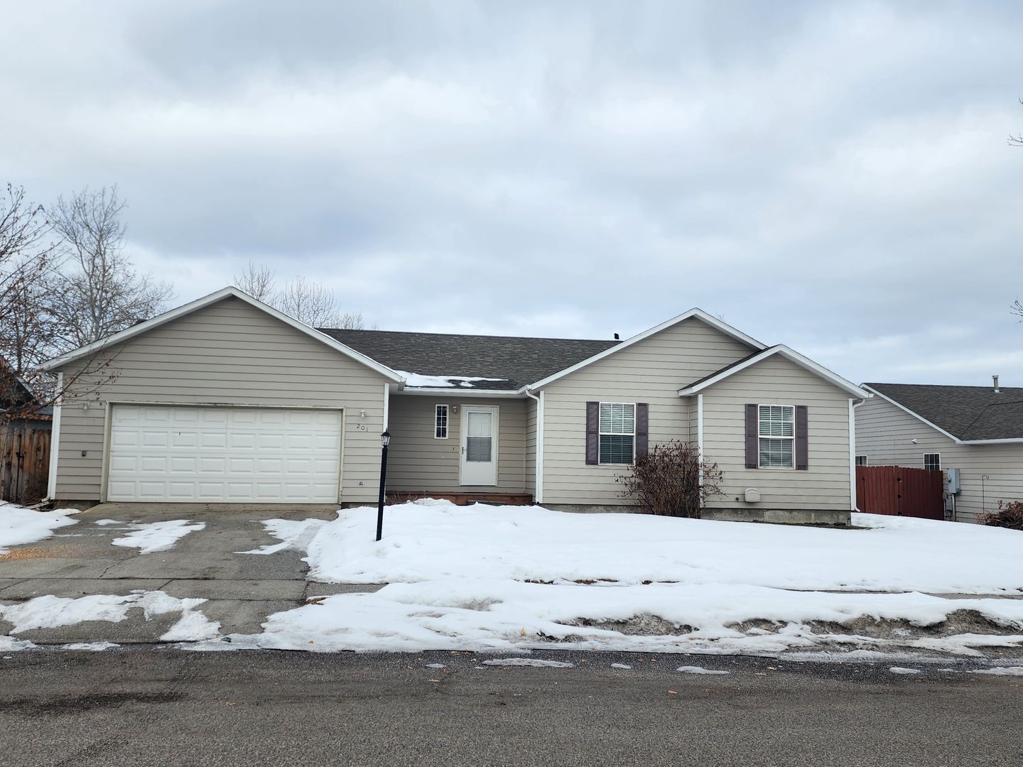 Bozeman House: 201 Virginia Way