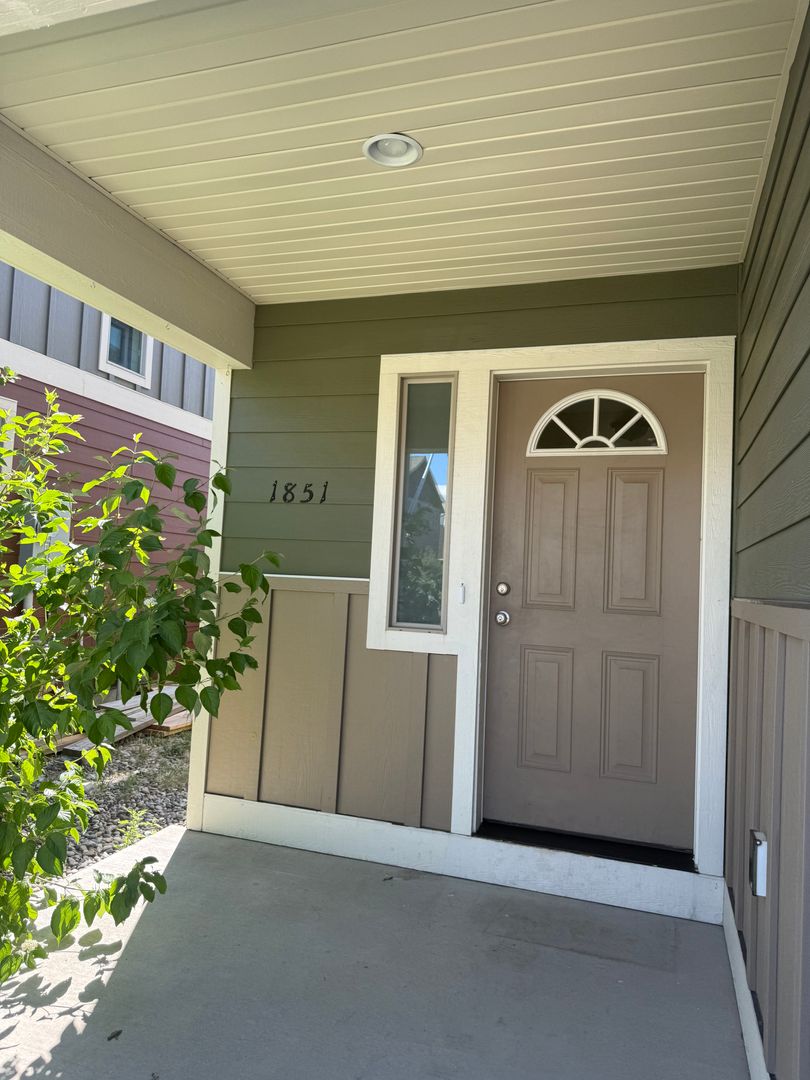 Bozeman Apartment: 1851 Buckrake Avenue