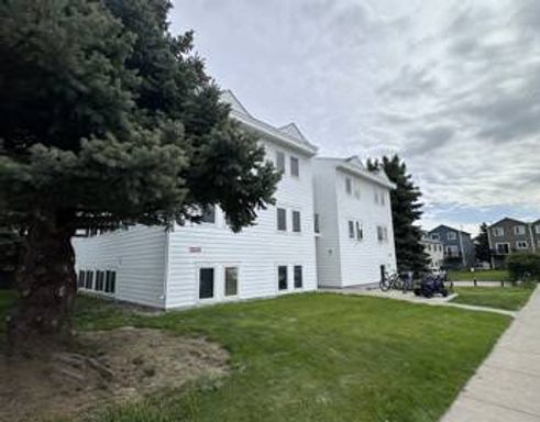 2 bed 1 bath apartment close to MSU – photo 1