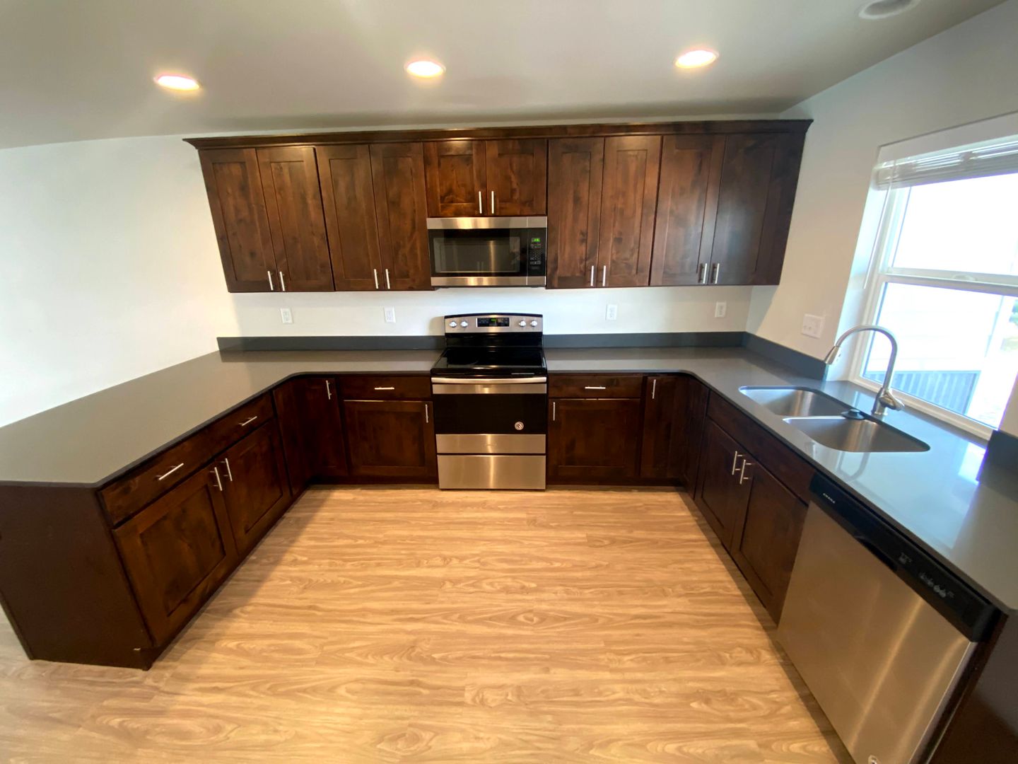 Bozeman Apartment: 1098 North 15th Avenue