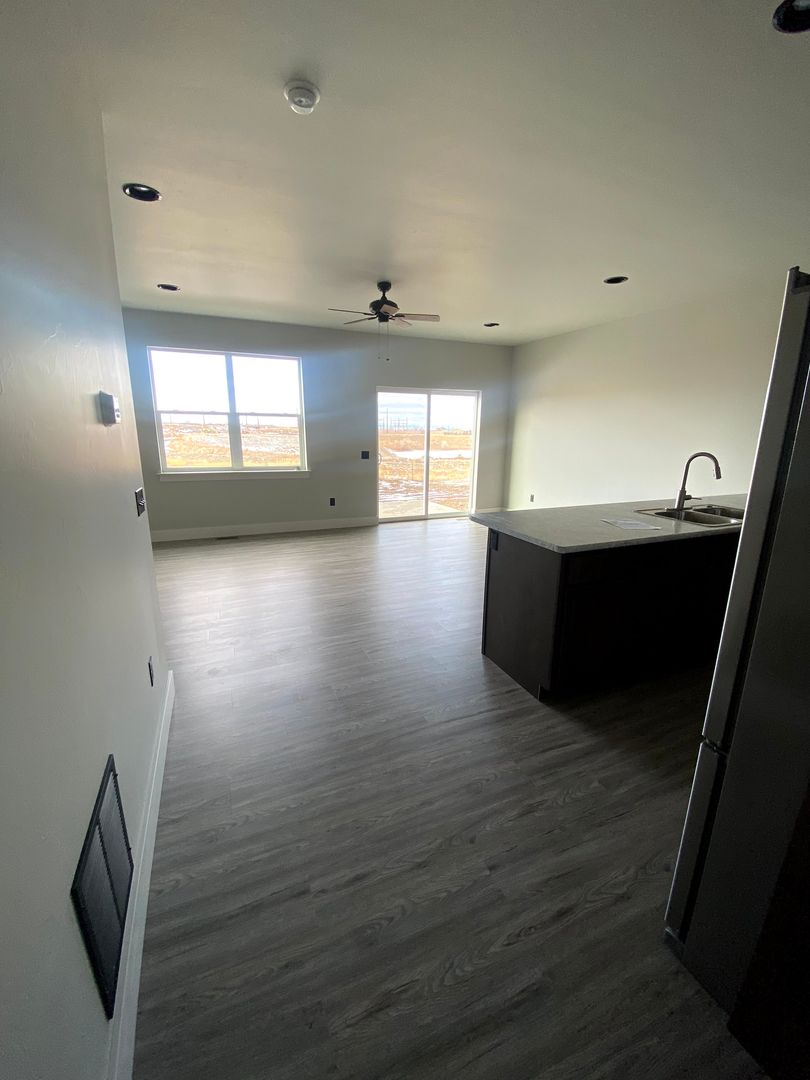 Belgrade Apartment: 303 13th Street