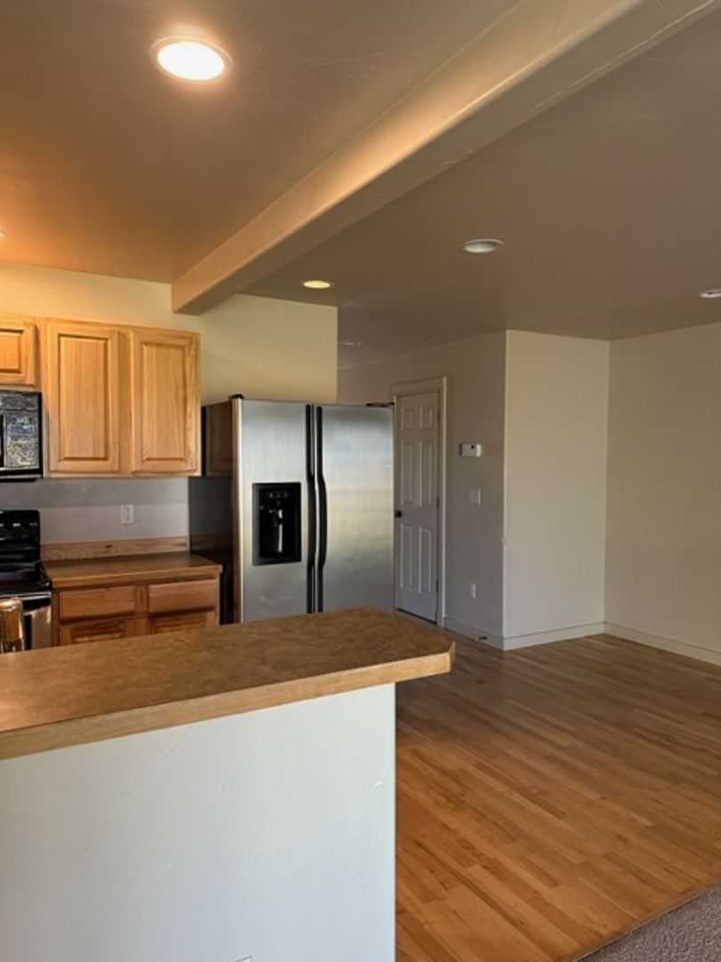 Bozeman Apartment: 923 Saxon Way