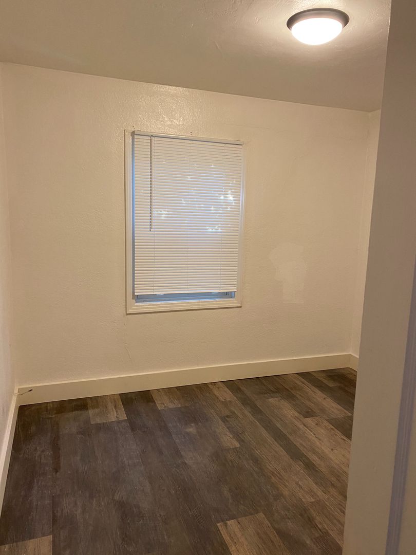 Calistoga Apartment: 1701 Lake St & 1704 Grant St