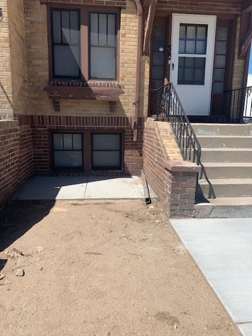 Cheyenne Apartment: 1814 House Avenue