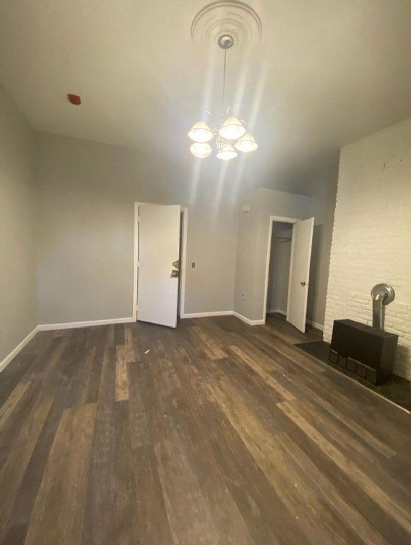 Franklin One - Westminster