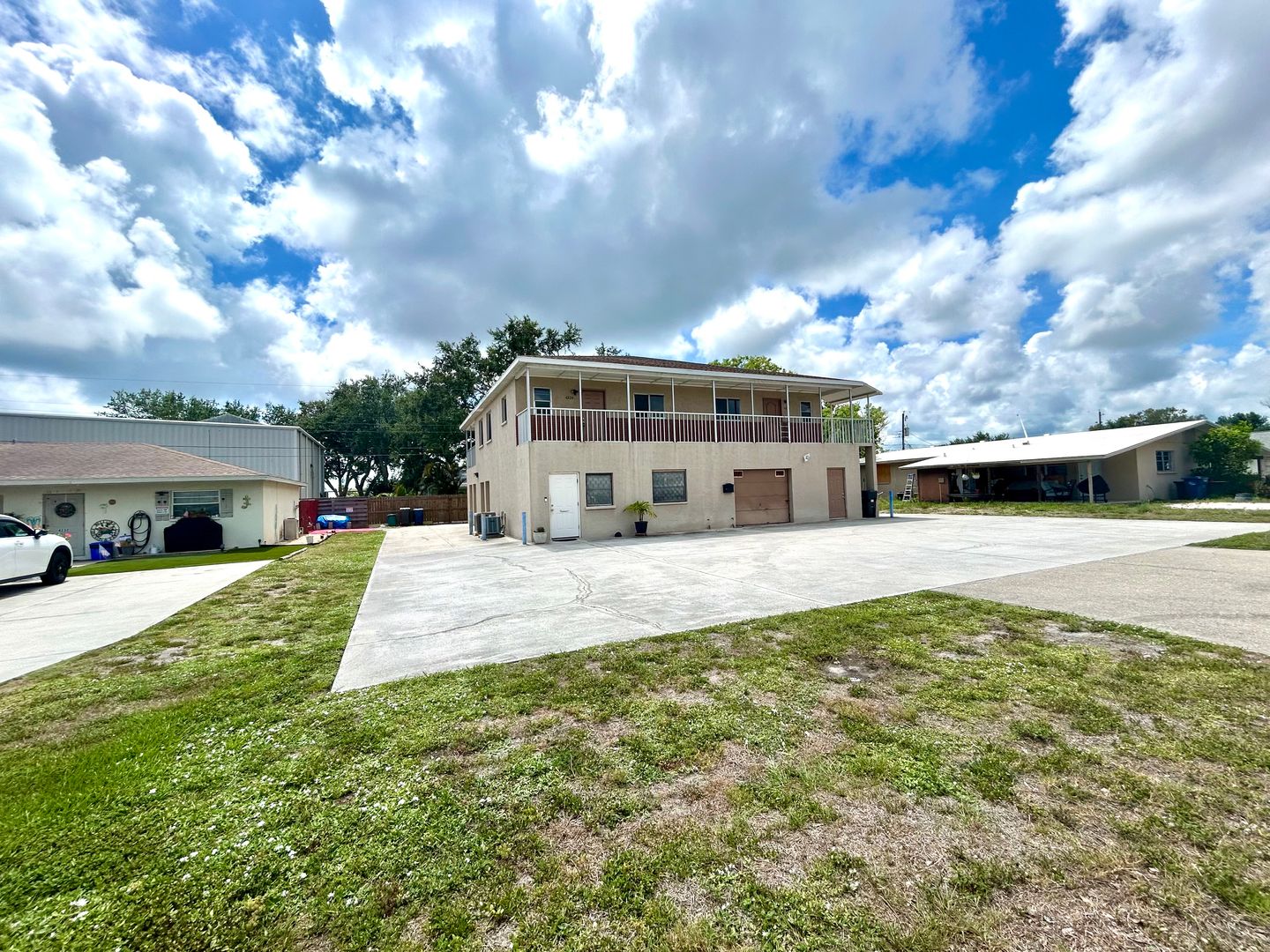 Bradenton Apartment: 4220 62nd Street West