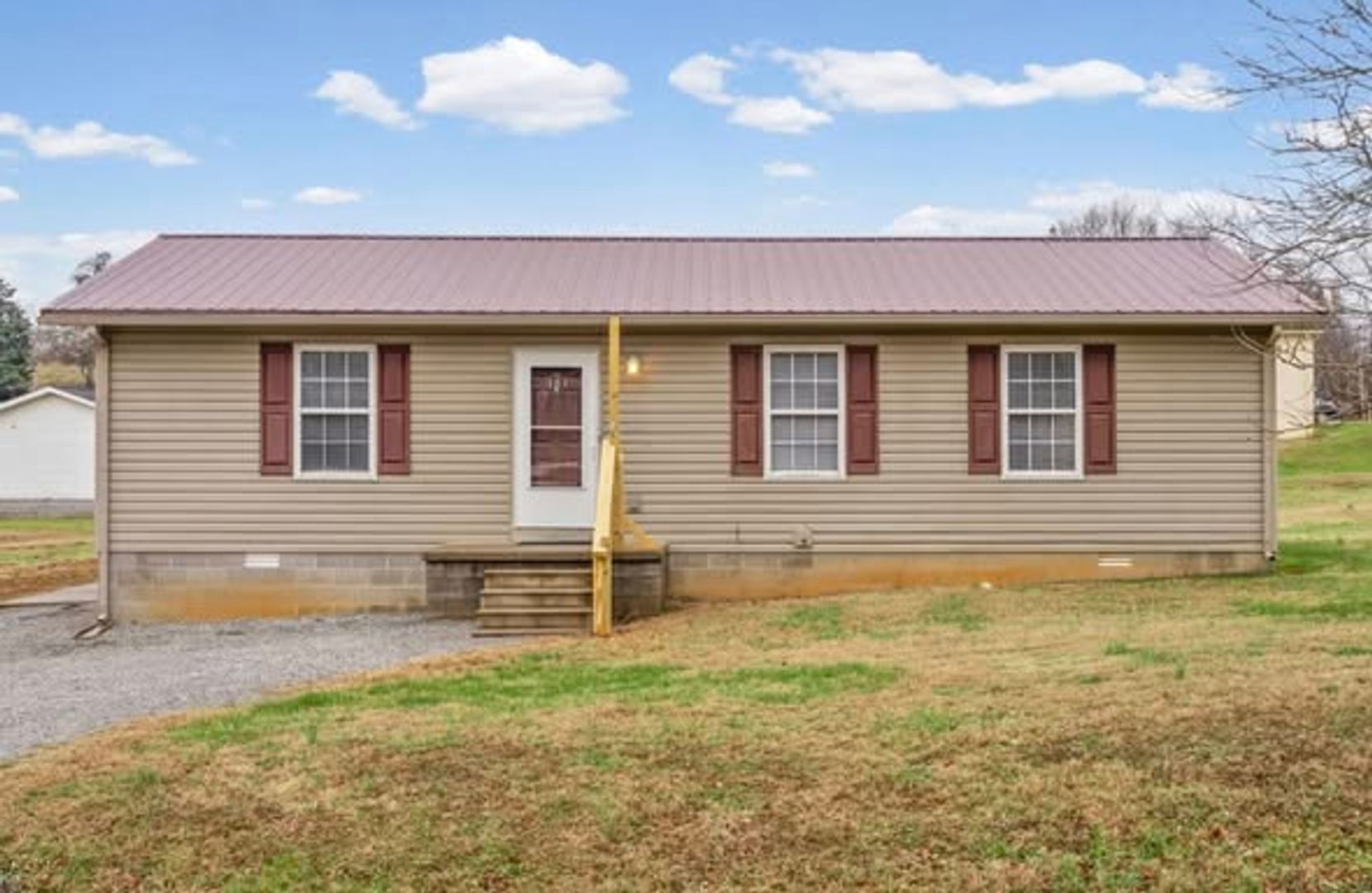 Hopkinsville House: 101 Avalon Blvd