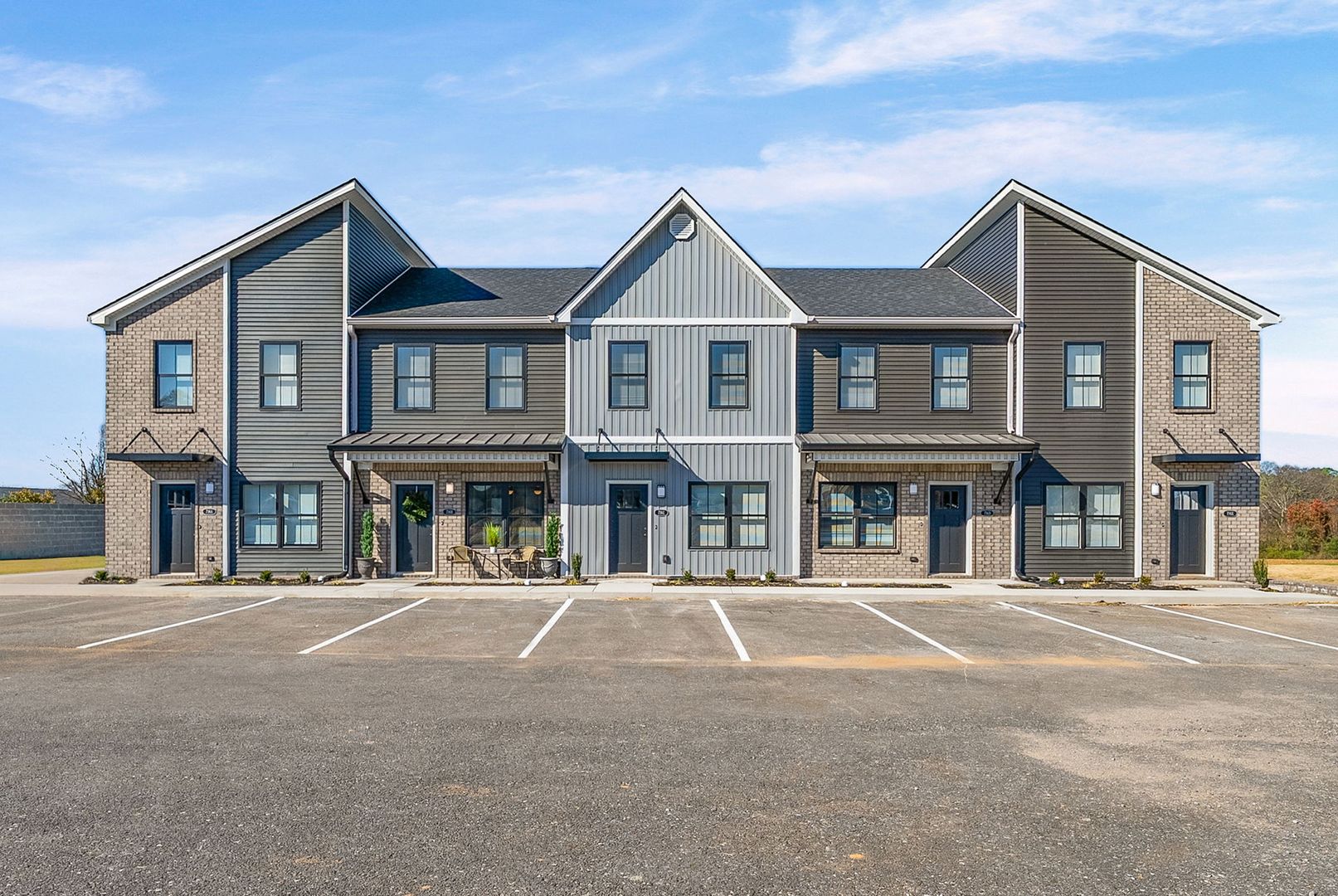 Hopkinsville Apartment: 716 Sivley Road