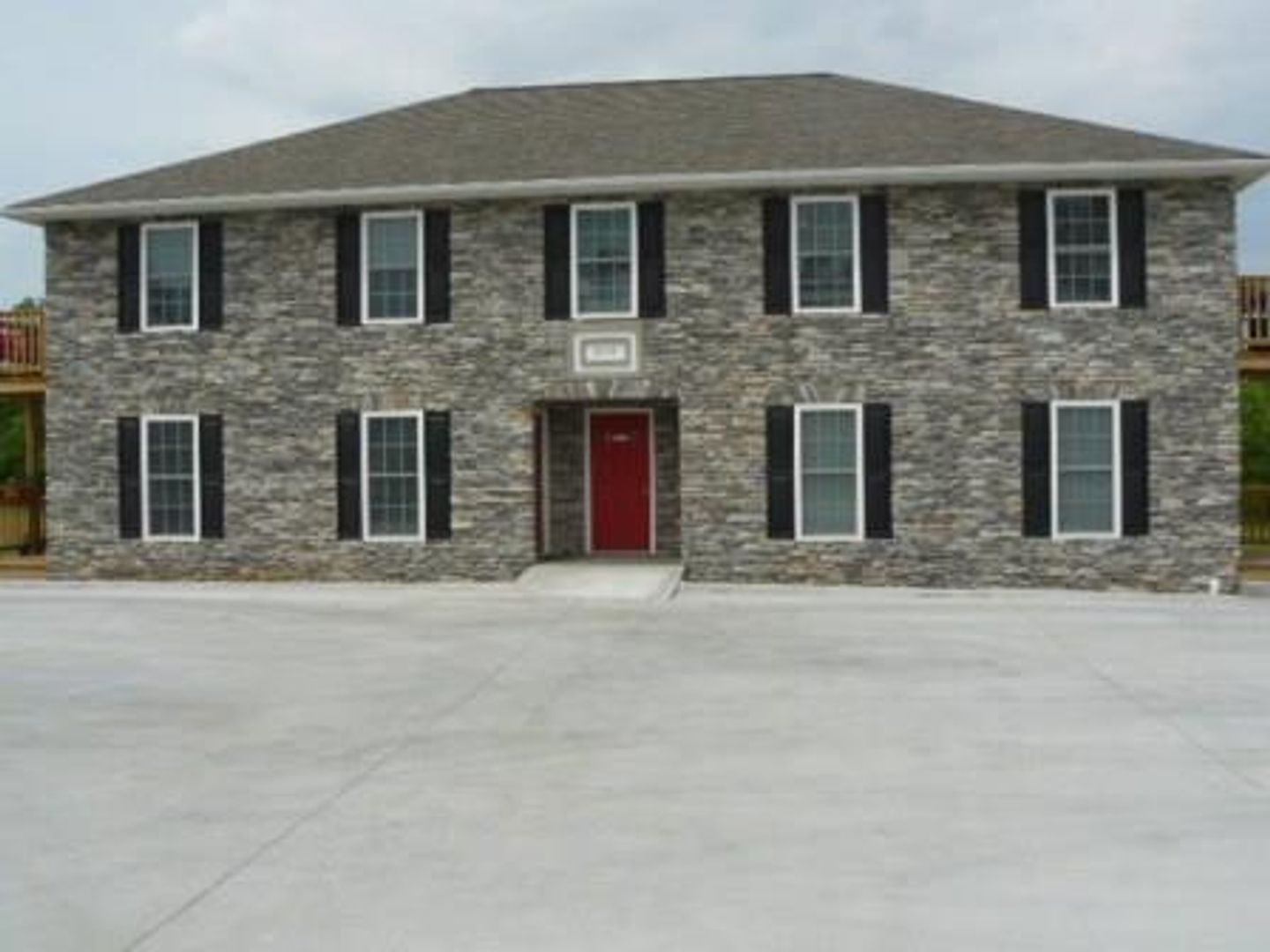 Glasgow Apartment: 309 YMCA Way