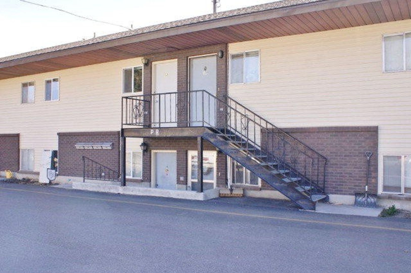 Rexburg Condo: 255 E Main St