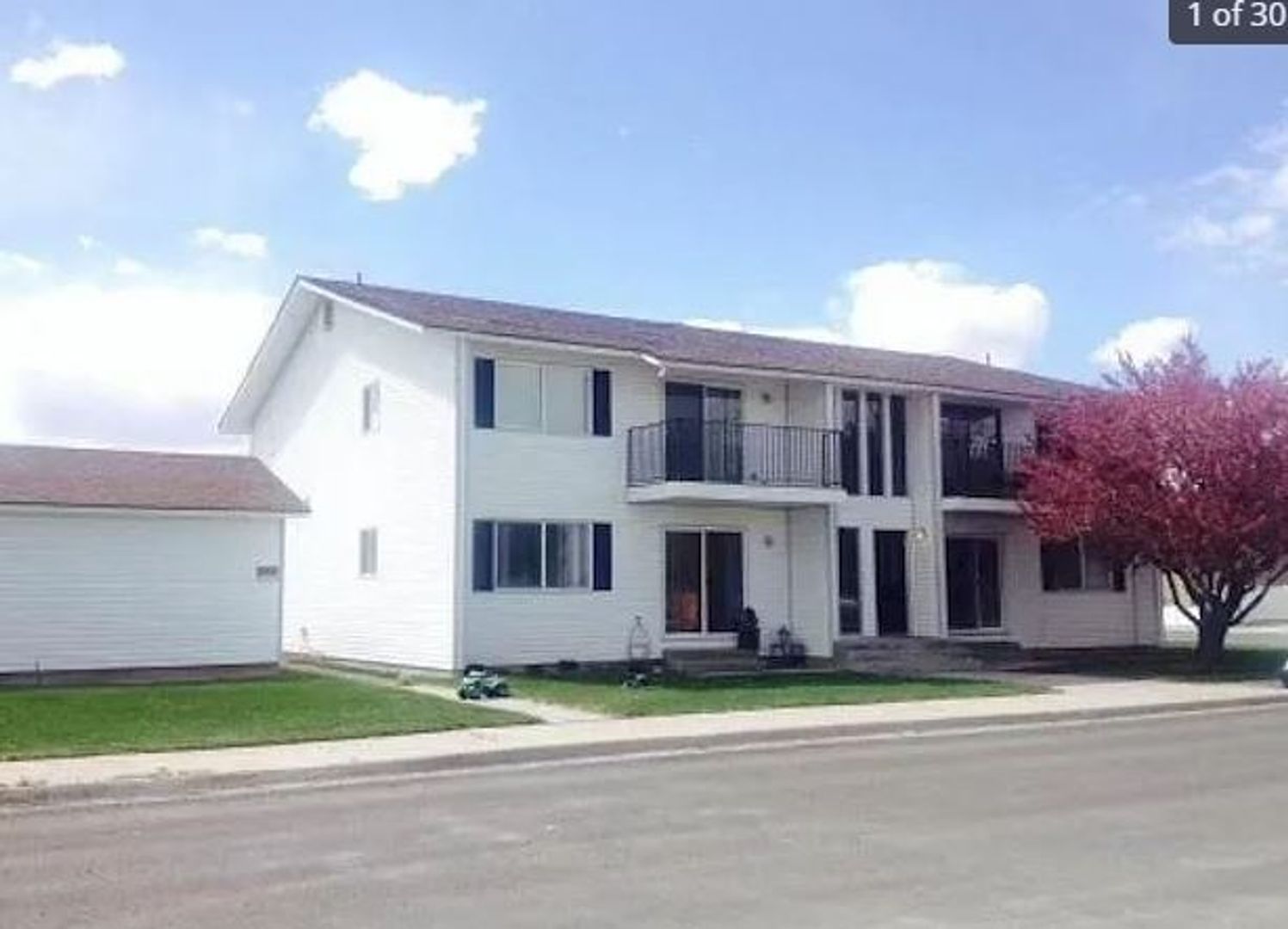 Idaho Falls Apartment: Tyra Drive
