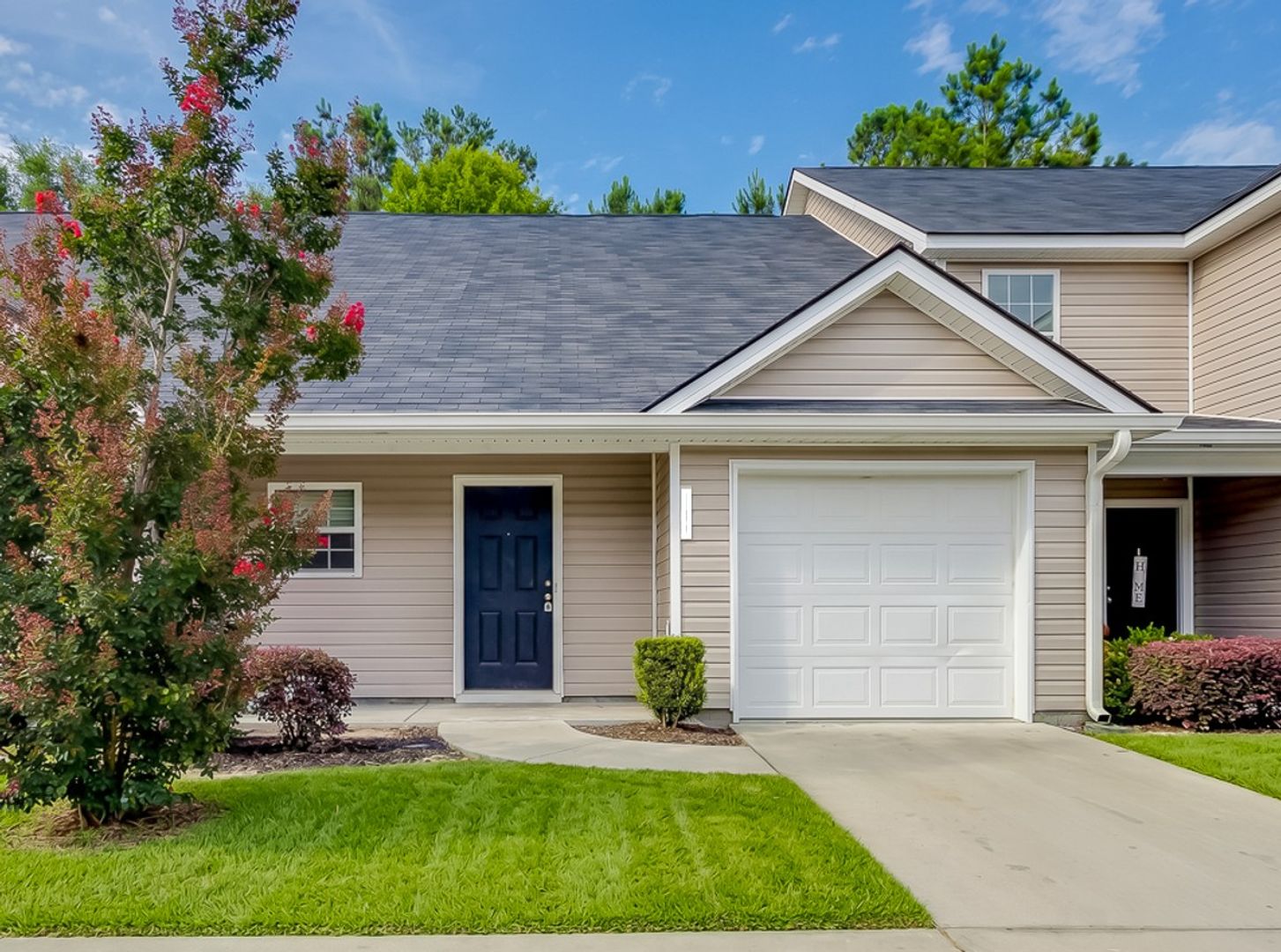 Rincon House: 162 Barfield Way