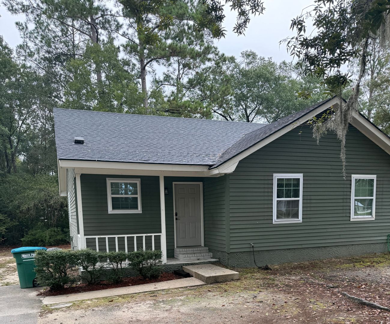 Springfield House: 1033 Ash St Ext Unit A