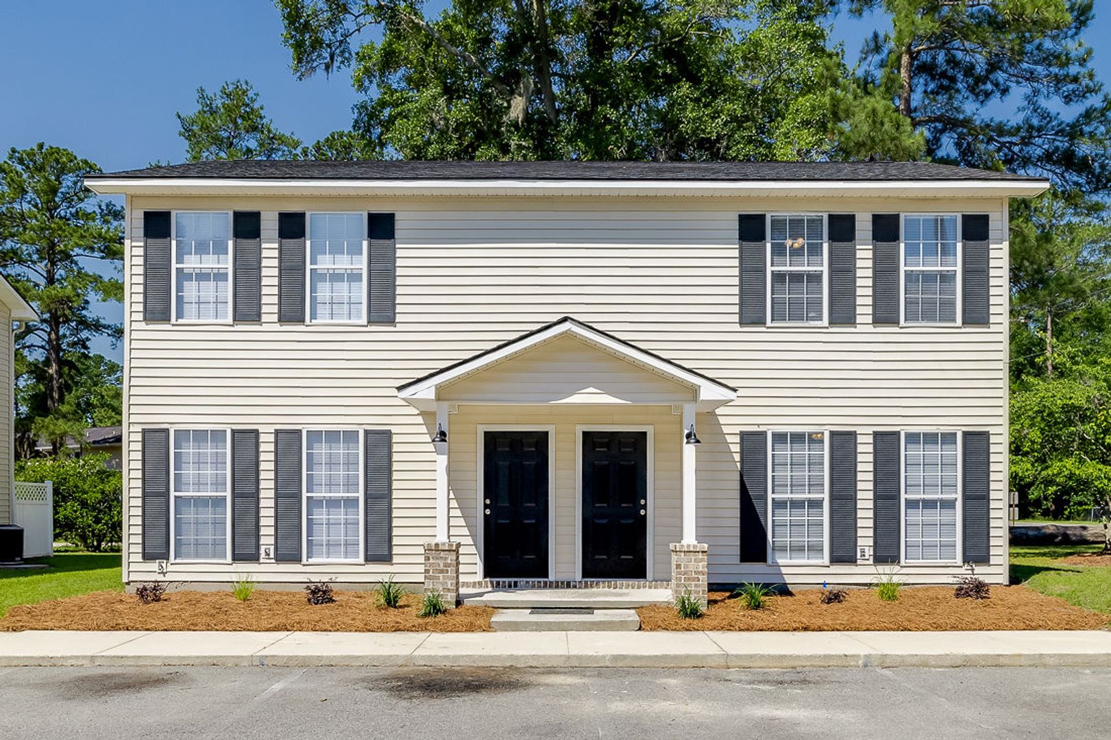 Rincon Multiplex: 509 W 9th St