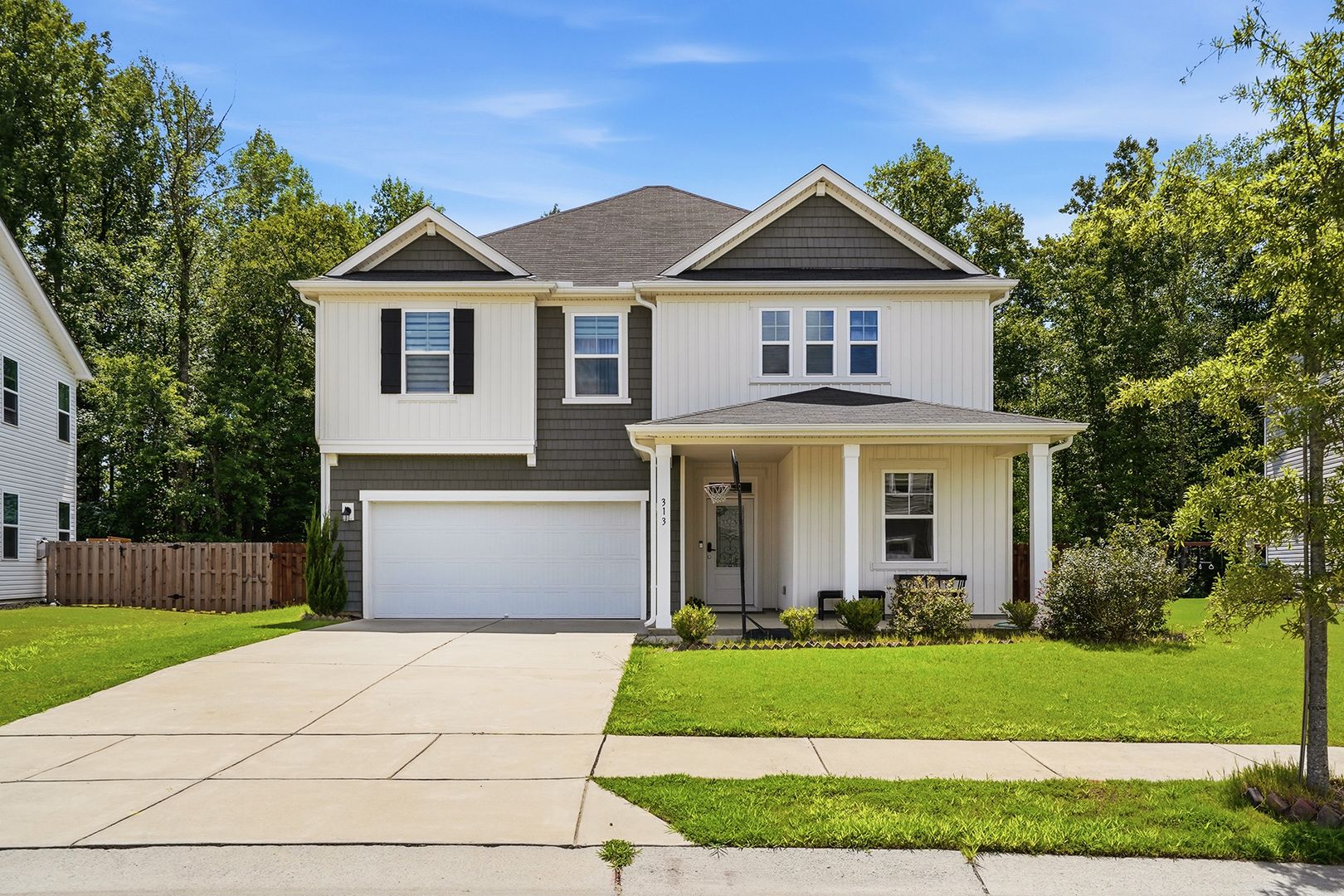 Fuquay Varina House: 313 Summer Ranch Dr.