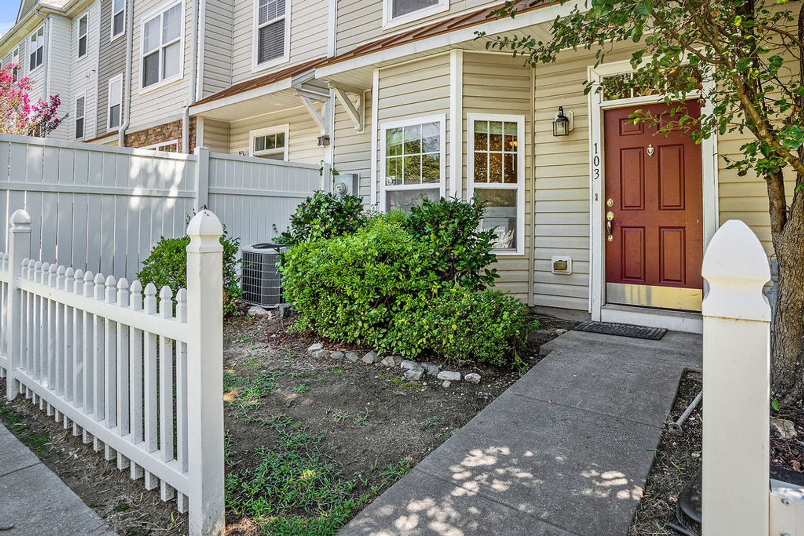 Raleigh Townhome: 11701 Coppergate Drive