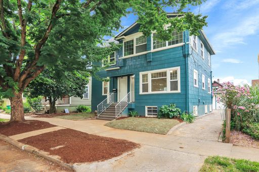 Updated SE Portland Home in Sunnyside/Hawthorne Neighborhood – photo 1